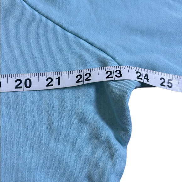 NWT J.CREW Holiday Dove Heart Paix et Amour Graphic Sweatshirt Light Blue M - Picture 11 of 12